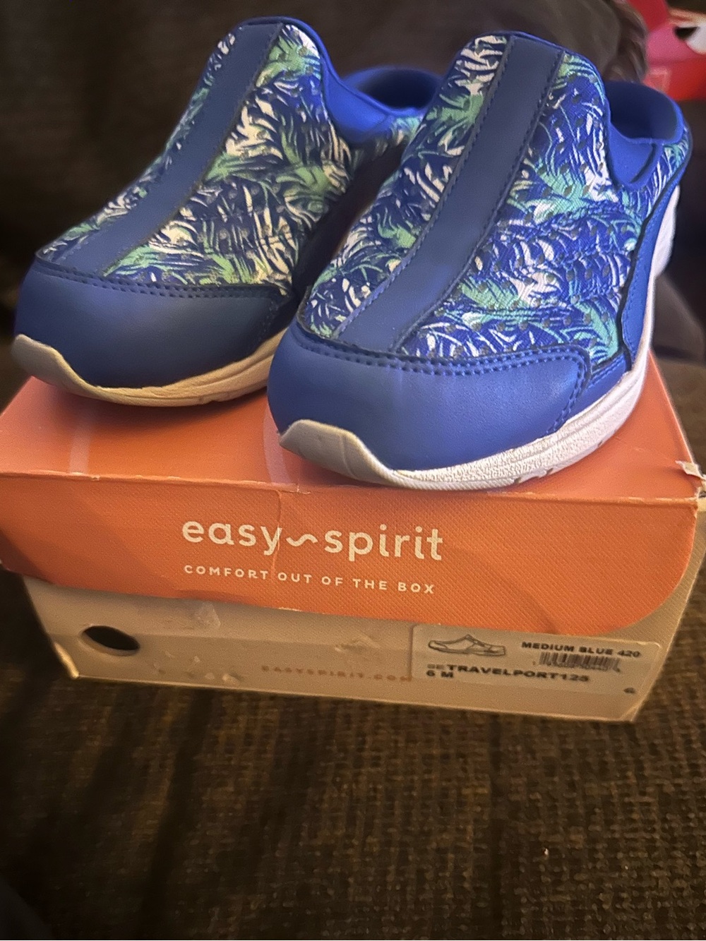 Easy Spirit Blue Slip-On Mules with Green Mini Palm Print NIB